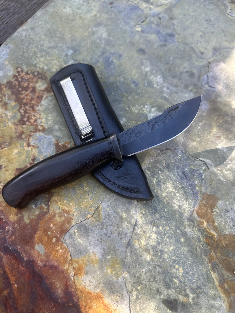 Blacked Out Pocket Woodcraft