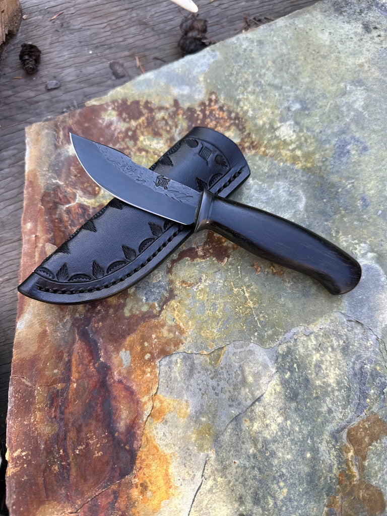 Blacked Out Pocket Woodcraft