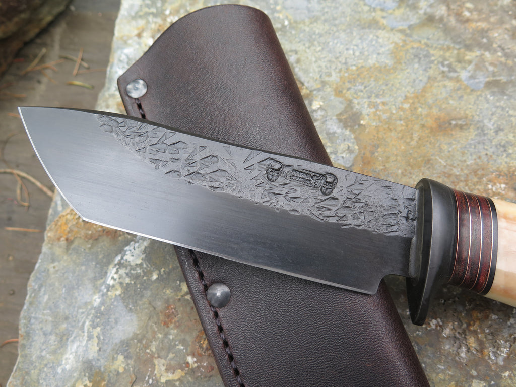 Fossil Walrus and Horsehide Blued Tanto